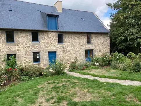 tailleur de pierre à Combourg - image 2